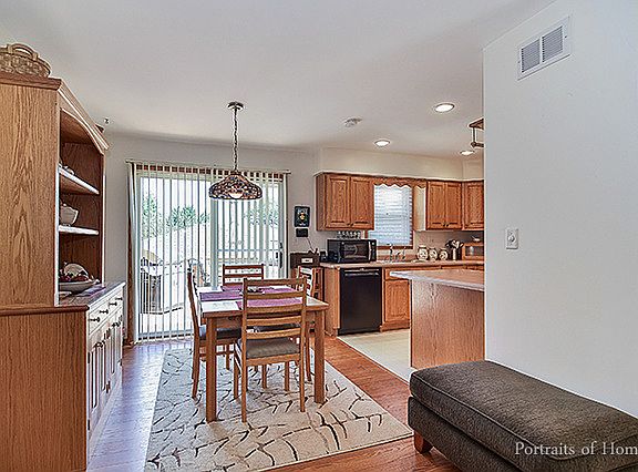 4th image of 750 Dickens Ave