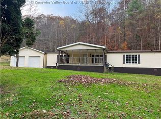 26 Elyse Ln, Danville, WV 25053