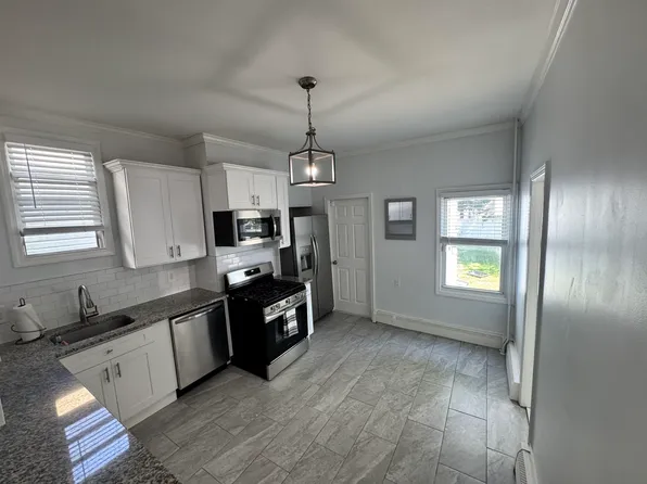 24 Pamrapo Avenue image 11 of 25