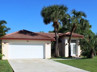 2432 SE University Ter, Port Saint Lucie, FL 34952