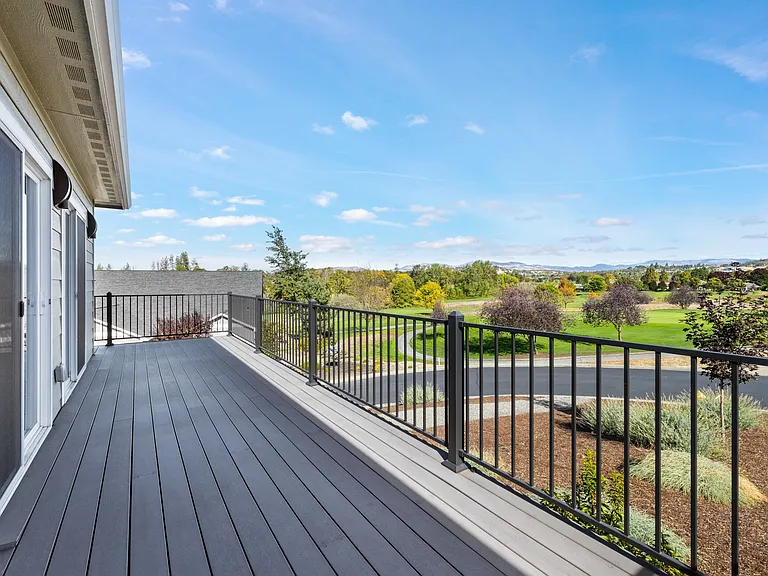 221 Skyhawk Dr — Photo 34