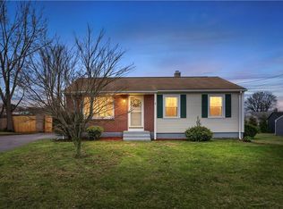 191 Nimitz Rd, Woonsocket, RI 02895
