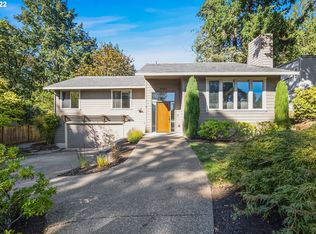 4405 SW Tunnelwood St, Portland, OR 97221