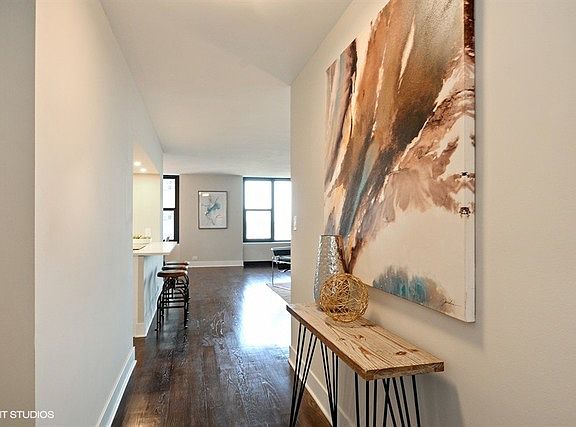 2nd image of 3150 N Lake Shore Dr APT 11E
