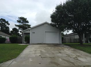 7520 Foxwerth Dr, Wilmington, NC 28411