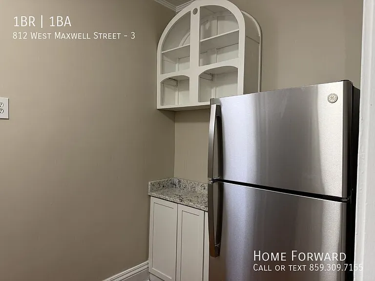 812 W Maxwell St #3 — Photo 9