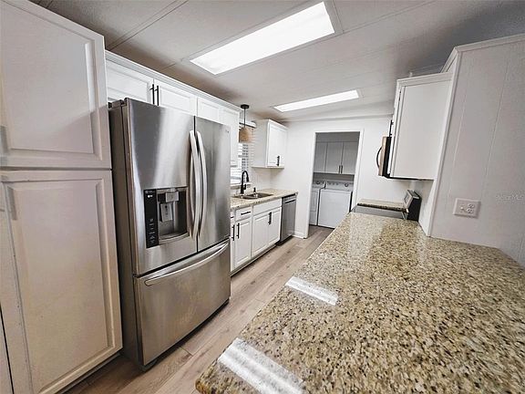 5th image of 21052 Little Magens Loop
