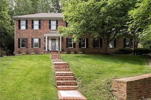 1st image of 105 Greenbriar Estates Dr