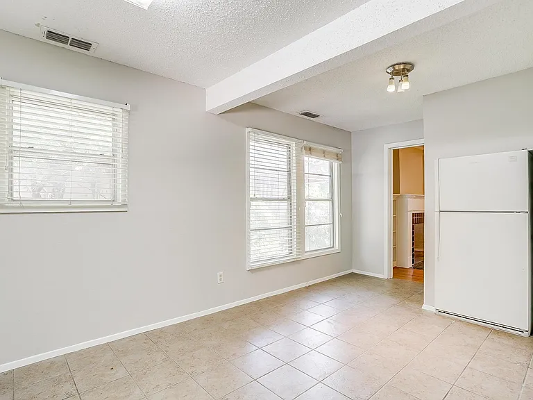 3132 Greene Ave #A — Photo 14