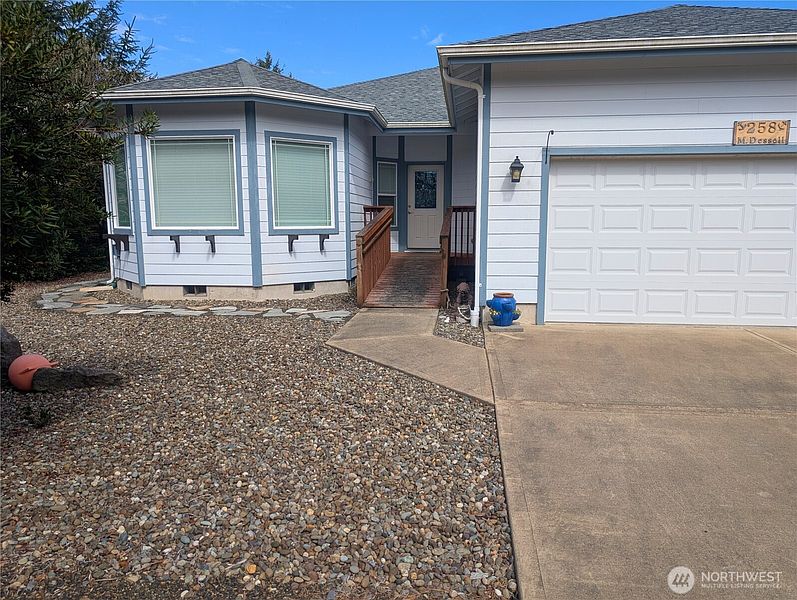 2nd image of 258 N Razor Clam Drive SW