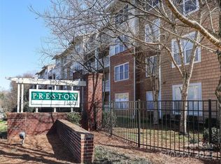 1000 E Woodlawn Rd APT 416, Charlotte, NC 28209