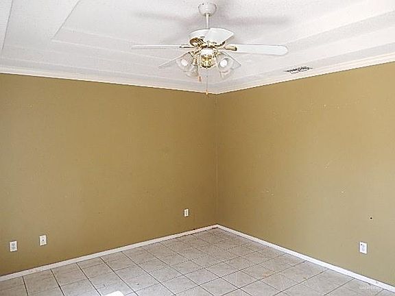 2nd image of 316 Whitewing Dr