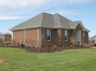 4220 Winding Creek Rd, Crestwood, KY 40014