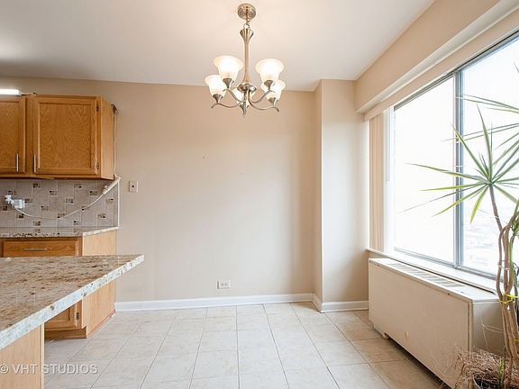 5th image of 7141 N Kedzie Ave APT 1107
