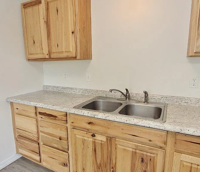 1119 Lincoln Ave — Photo 12