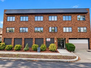 47 Bergen Blvd #2B, Fairview, NJ 07022
