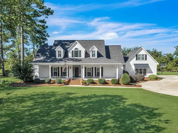 137 Longleaf Dr, Leesburg, GA 31763