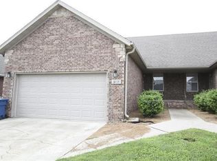 1408 W Sackett St, Springfield, MO 65807