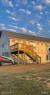 2nd image of 101 Redwood Ct #B