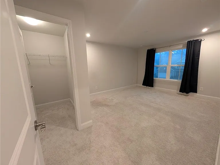 406 Riverclub Rd — Photo 29