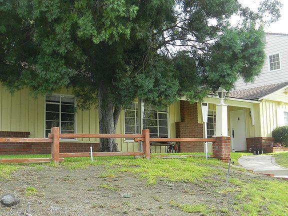 2nd image of 2211 Hollister Ter