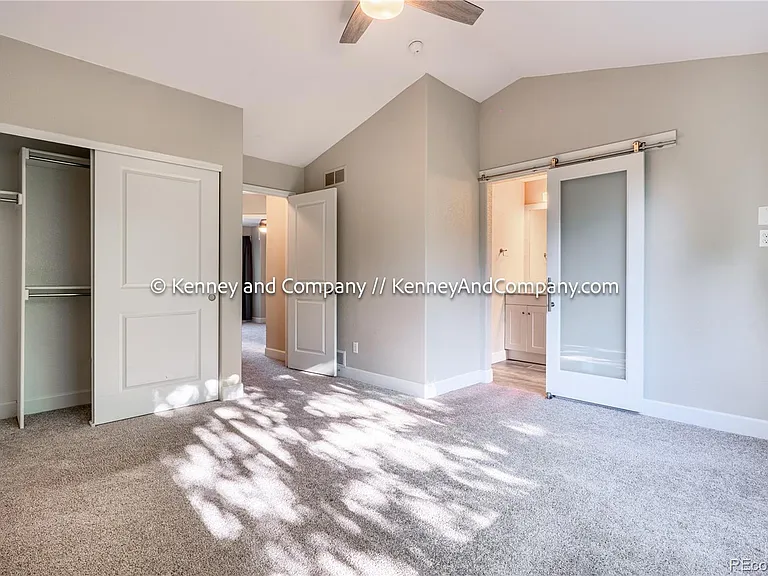 875 S Lindsey St — Photo 24