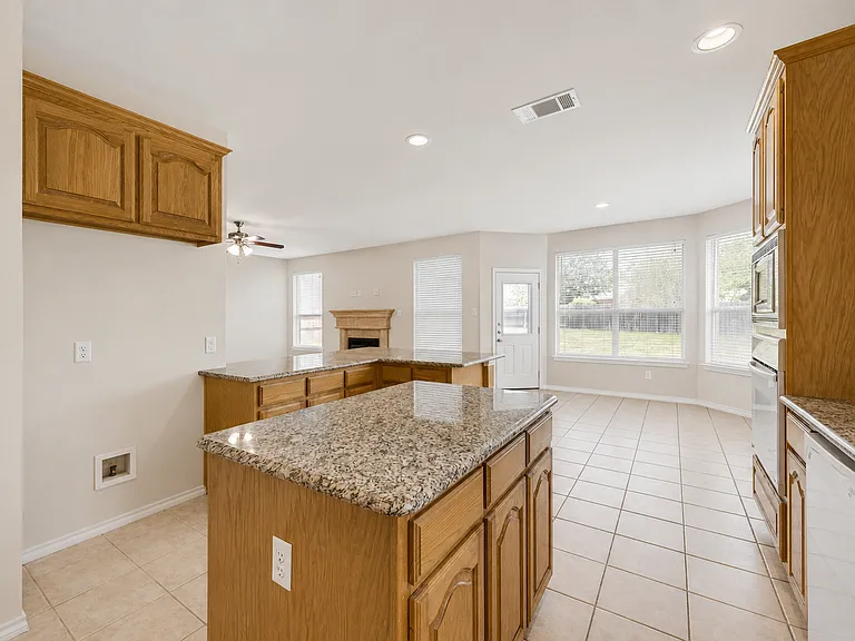 8632 Trace Ridge Pkwy — Photo 9