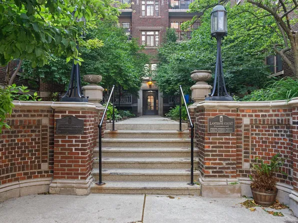 2011 North Prospect AVENUE #9, Milwaukee, WI 53202