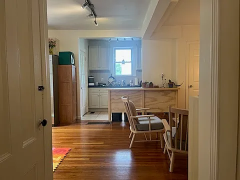 366 Pleasant St #1 — Photo 9