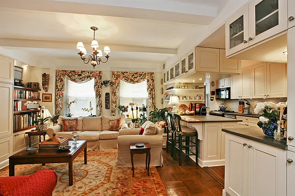 Sold by Corcoran | media 2