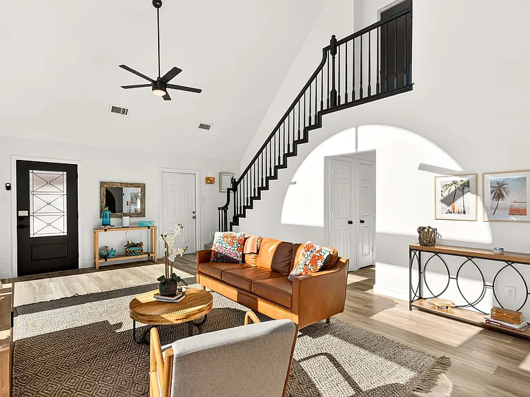 9568 Houston Hill Rd — Photo 8