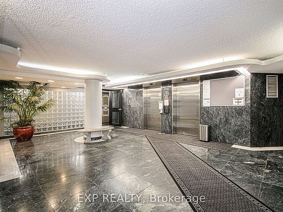 3rd image of 1440 Heron Rd #312