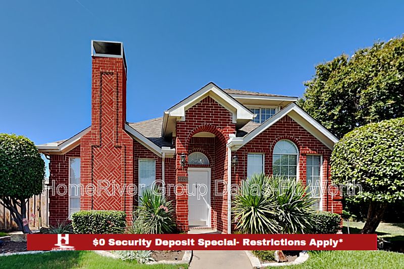 1st image of 2220 Chapman Dr
