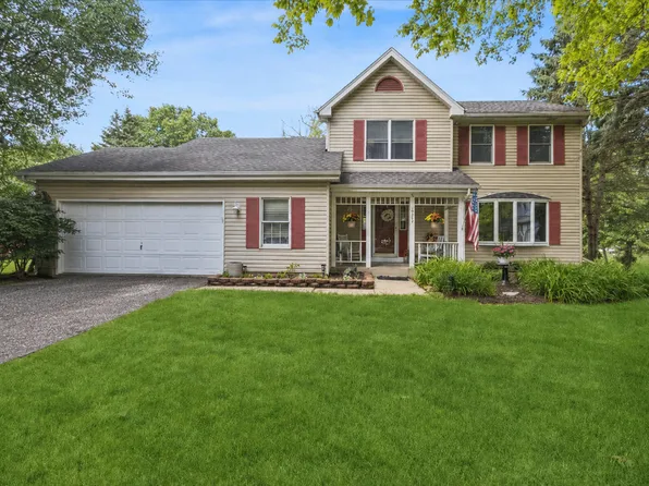 810 Jennifer Ct, Algonquin, IL 60102