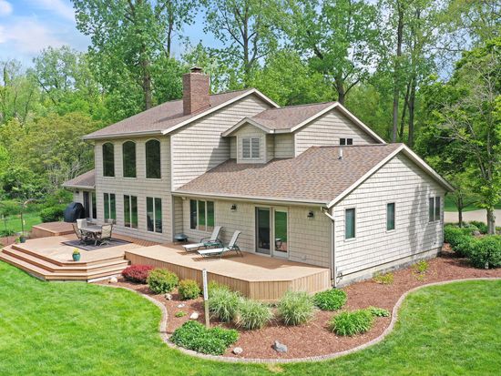 12625 Bidelman Rd, Three Rivers, MI 49093