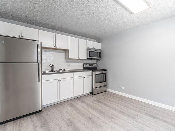 5th image of 824-828 12th St #17054680