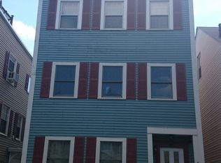 13 Monument St APT 3, Charlestown, MA 02129