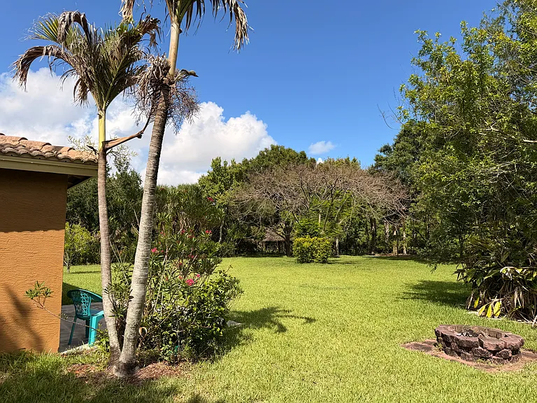 5603 SE Graham Dr — Photo 12