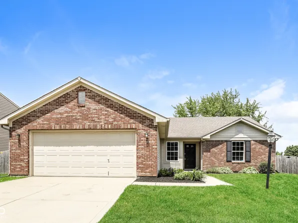 9790 Stonewall Ln, Avon, IN 46123