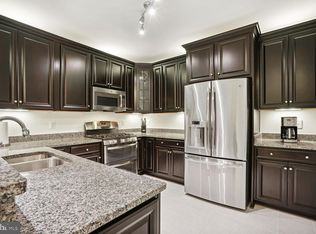 41895 Cathedral Valley Sq UNIT 303, Aldie, VA 20105