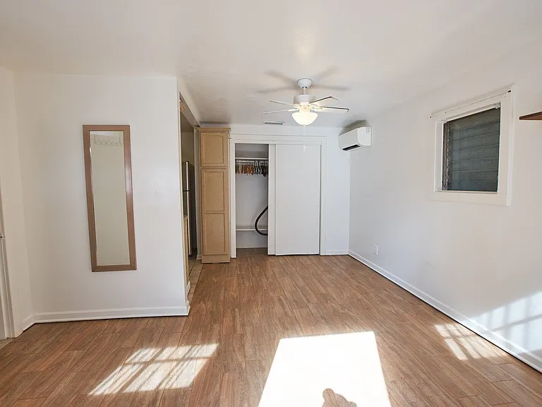 516 Soniat St — Photo 4
