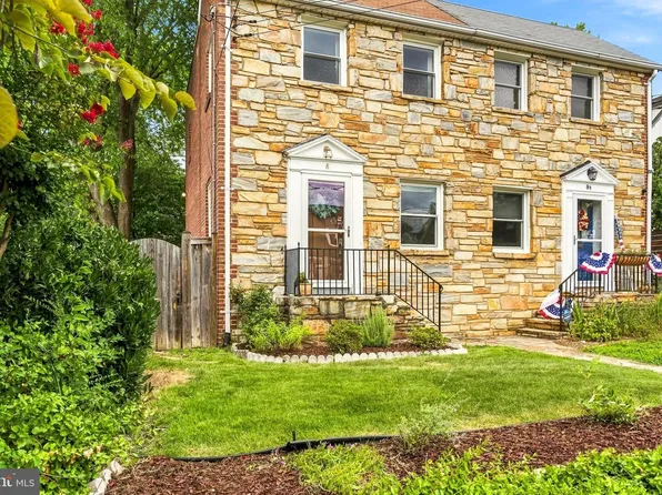8 E Masonic View Ave, Alexandria, VA 22301