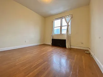 Rented by Capri Jet Realty Corp