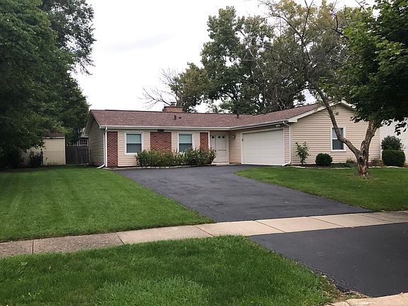 3rd image of 230 Lafayette Dr