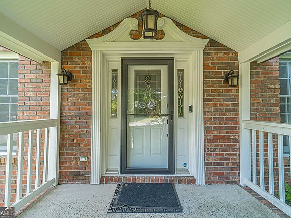 3rd image of 2672 Bouldercrest Ct