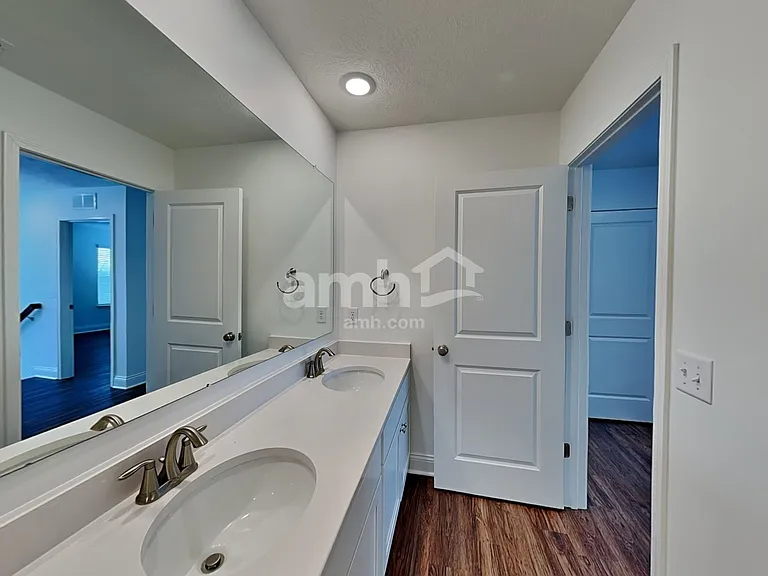 886 Castor Dr — Photo 20