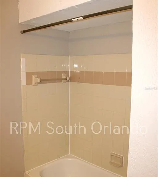 1908 Lake Atriums Cir #6 — Photo 9