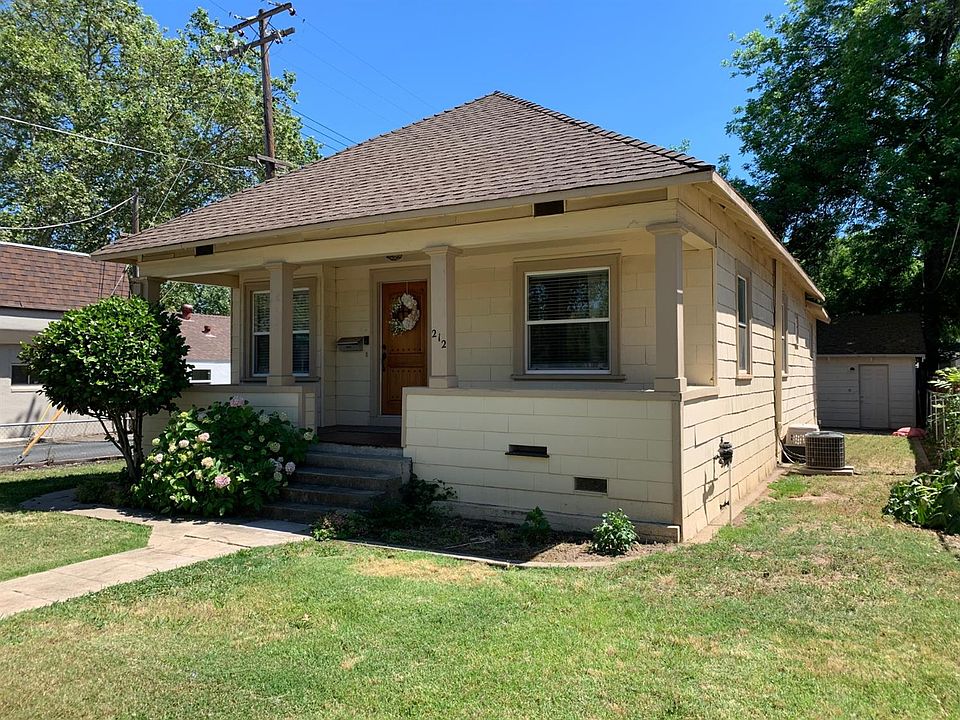 1st image of 212 Douglas Blvd