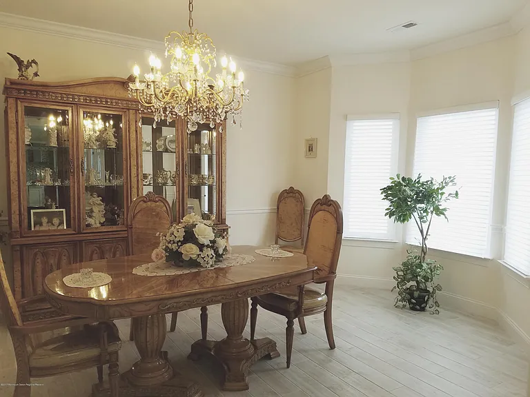 12 Cindy Ct — Photo 29