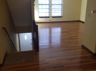 513 NW 3rd St, Blue Springs, MO 64014
